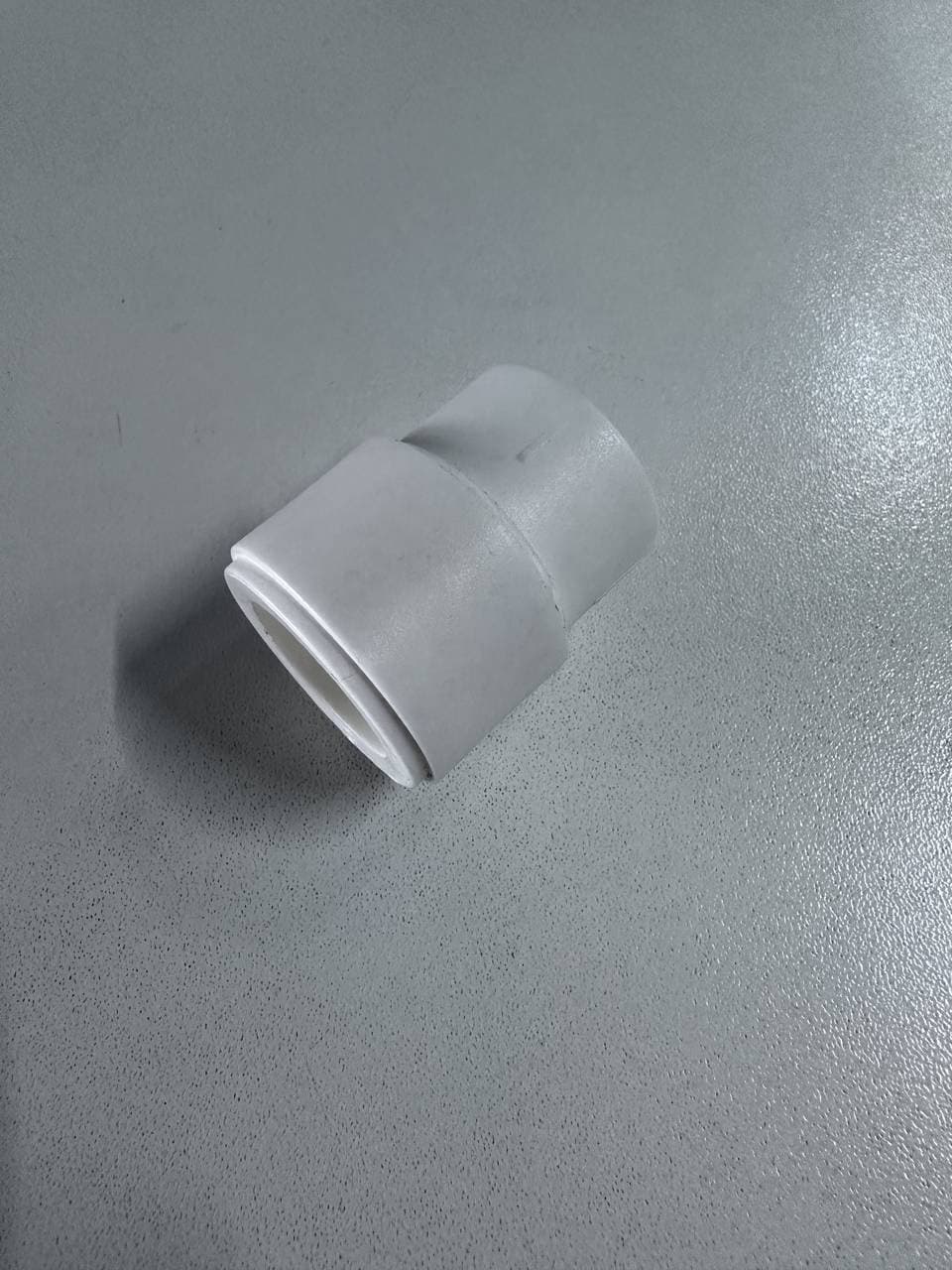 Муфта PPR перех 20*25