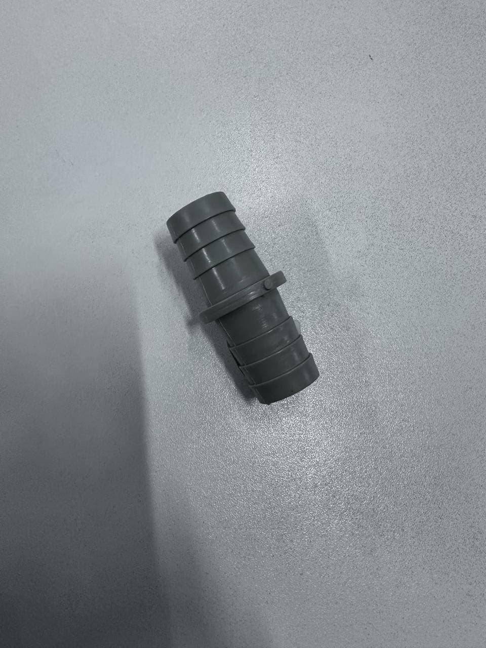 Штуцер для шланга 1/2" двойной